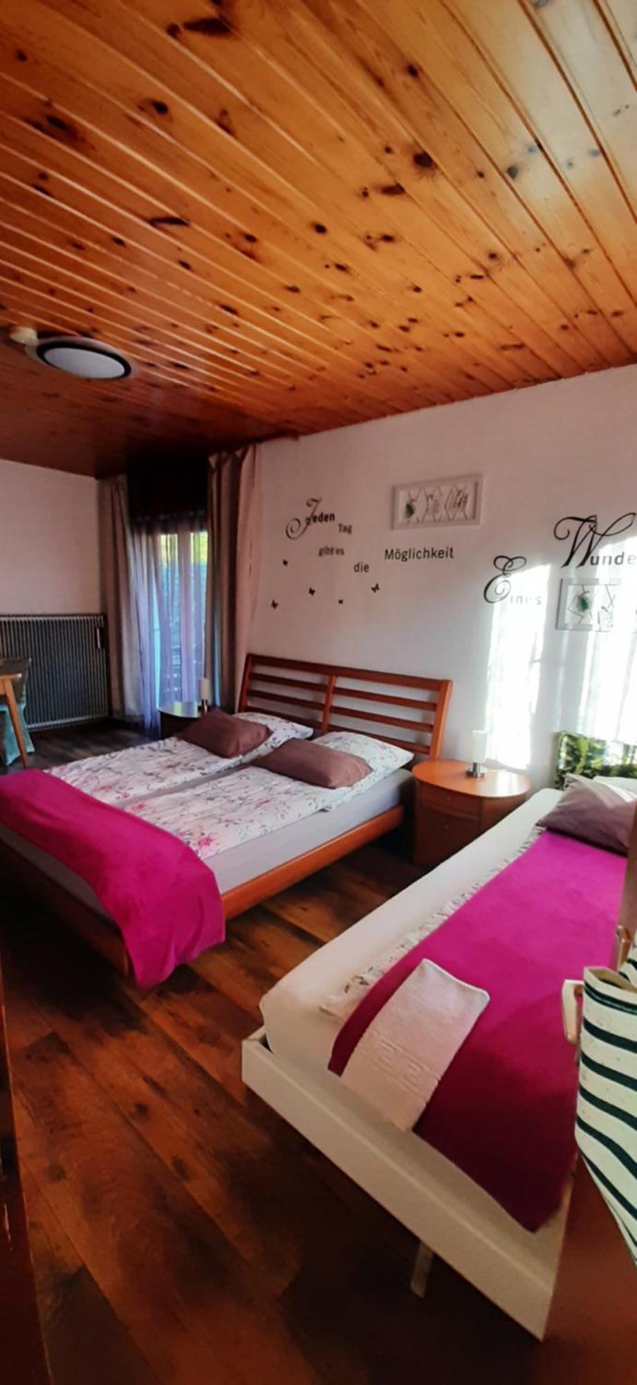 Haus Sieben - Singer Lydia Bed & Breakfast Kotschach-Mauthen Екстериор снимка
