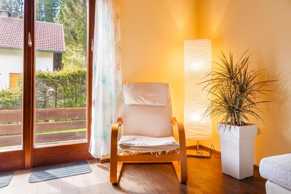 Haus Sieben - Singer Lydia Bed & Breakfast Kotschach-Mauthen Екстериор снимка